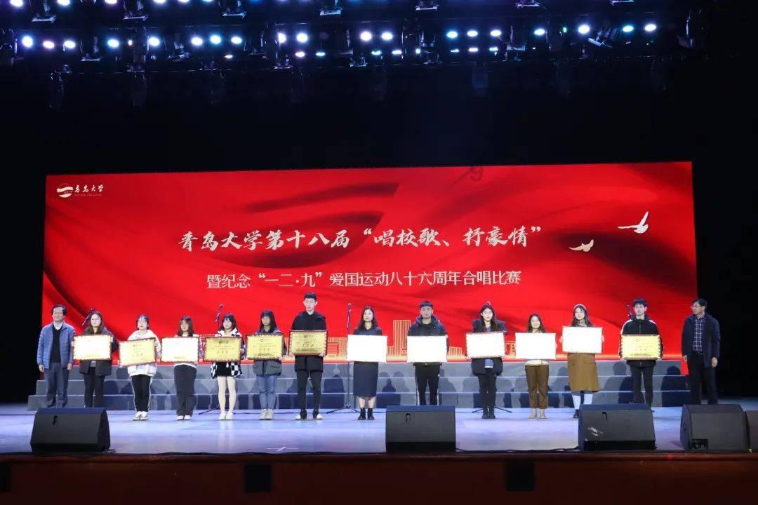 沙漠前行